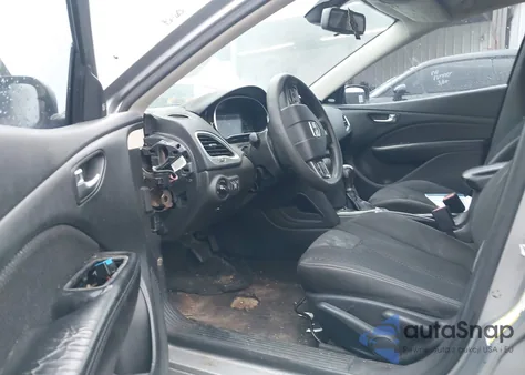 2015 Dodge Dart Sxt from USA, damaged, VIN 1C3CDFBB5FD227709